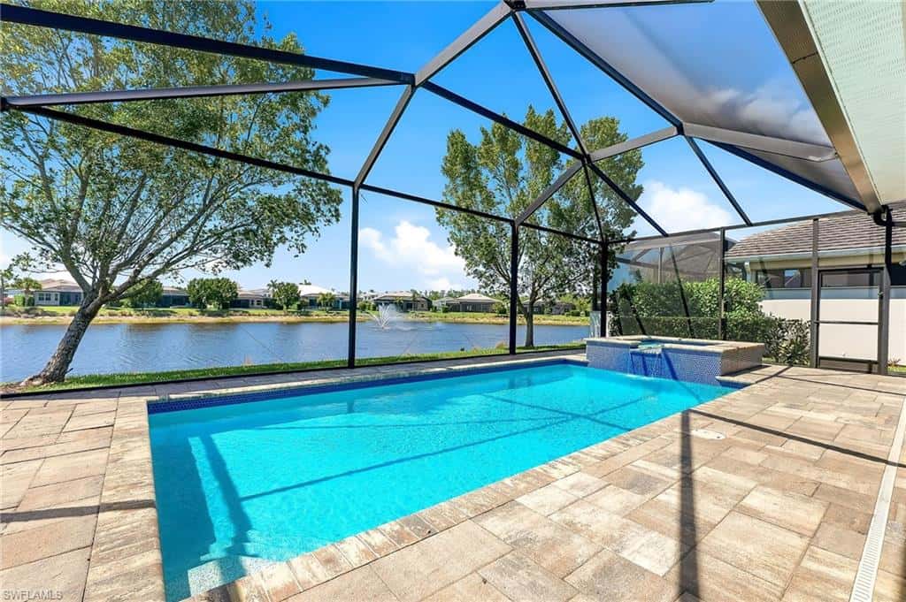 8957 Mustique Ln, Naples, photo 38