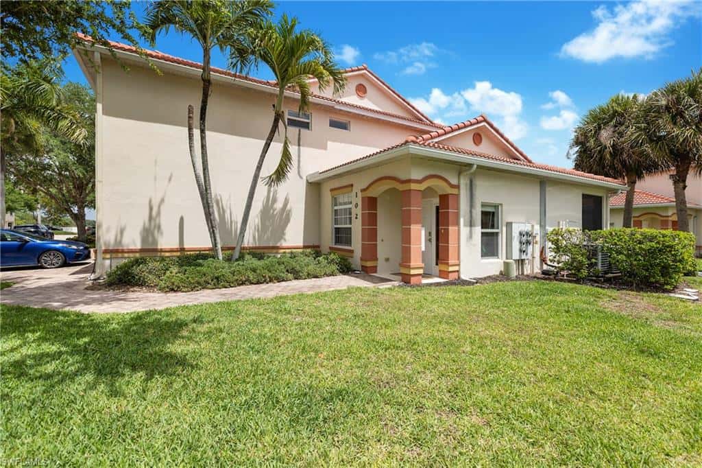 25080 Peacock Ln #102, Naples, photo 20