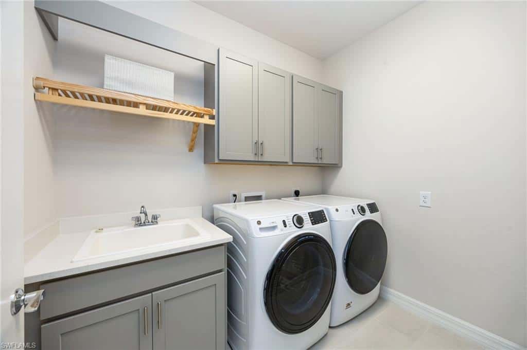 183 Indies Dr #202, Naples, photo 19