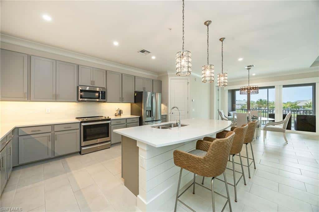 183 Indies Dr #202, Naples, photo 4