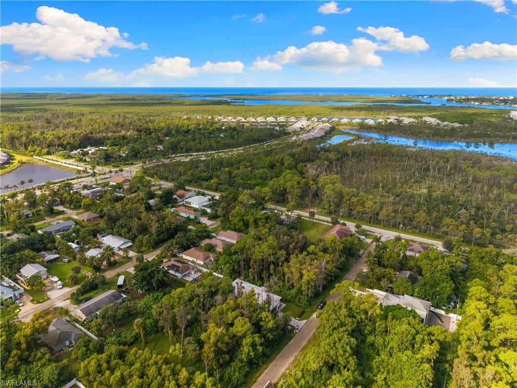 3012 Pine Tree Dr, Naples, photo 43