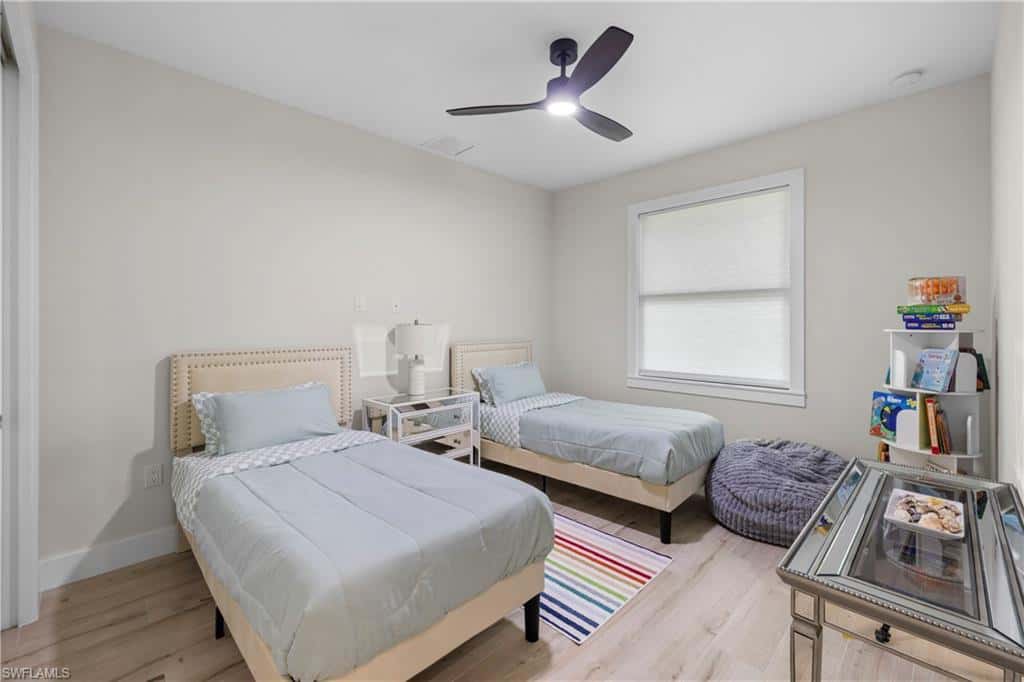 3012 Pine Tree Dr, Naples, photo 26