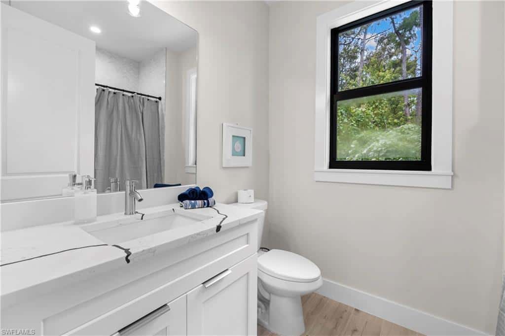 3012 Pine Tree Dr, Naples, photo 28