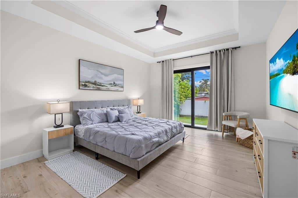 3012 Pine Tree Dr, Naples, photo 20