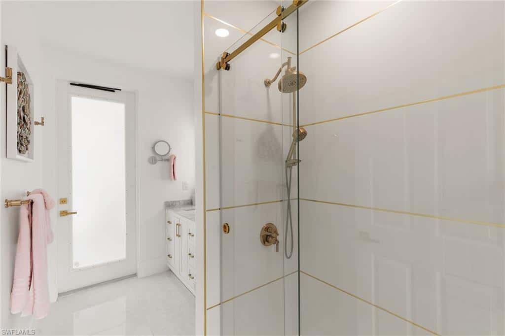 8037 Vera Cruz Way, Naples, photo 32
