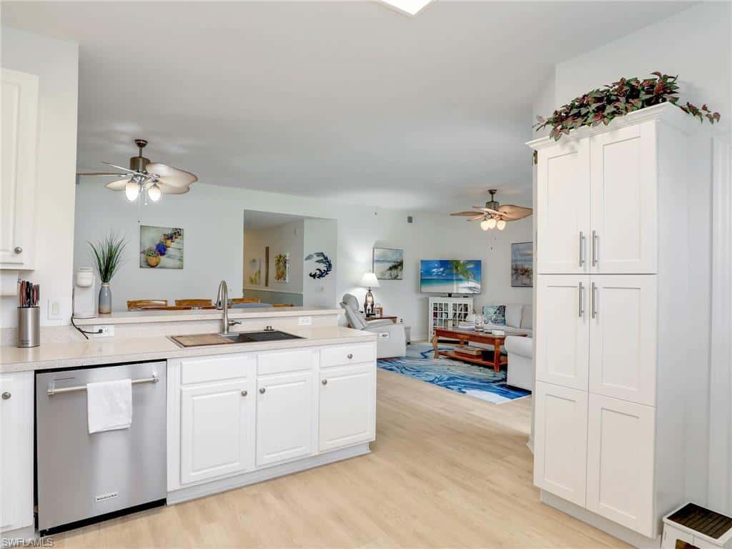 6816 Sterling Greens Pl #1103, Naples, photo 19