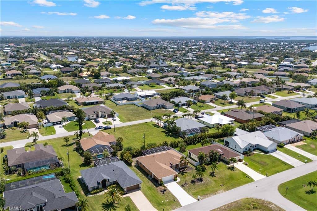 2228 26th Ter, Cape Coral, photo 12