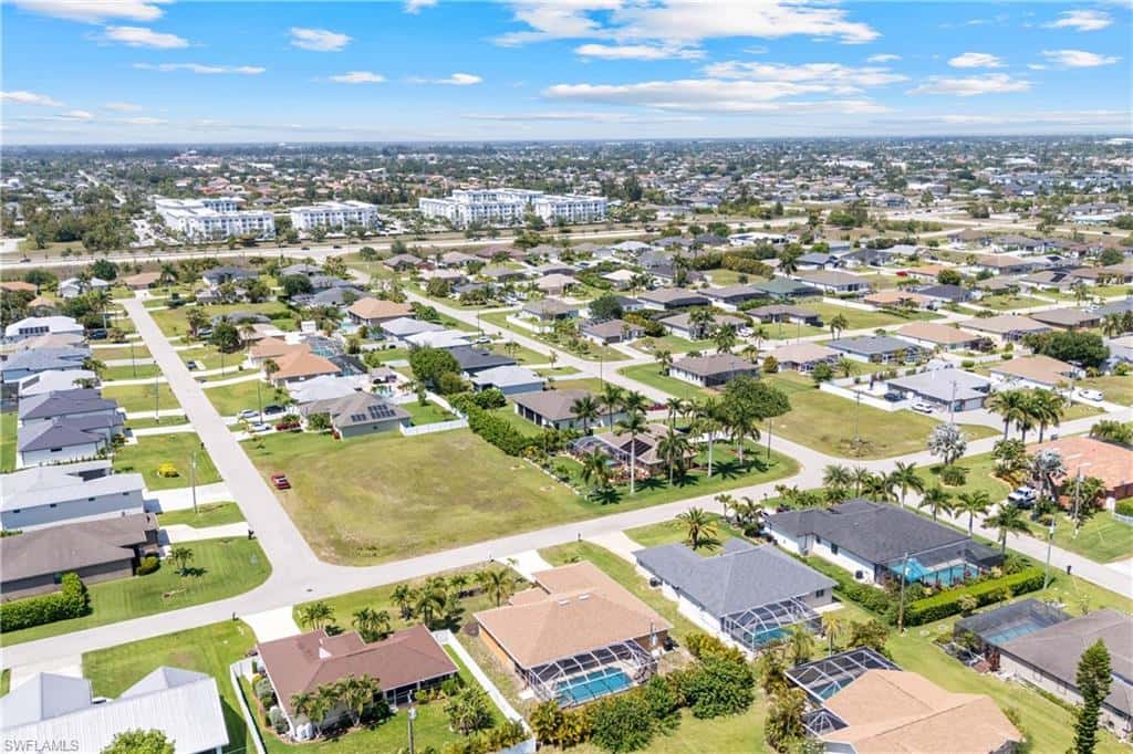 2228 26th Ter, Cape Coral, photo 9