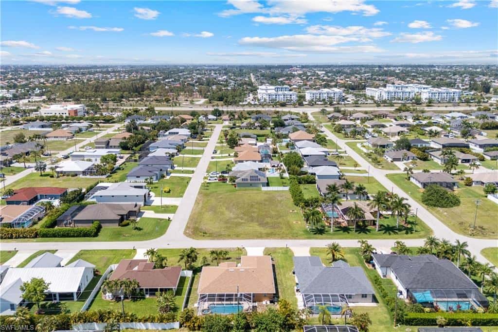 2228 26th Ter, Cape Coral, photo 10