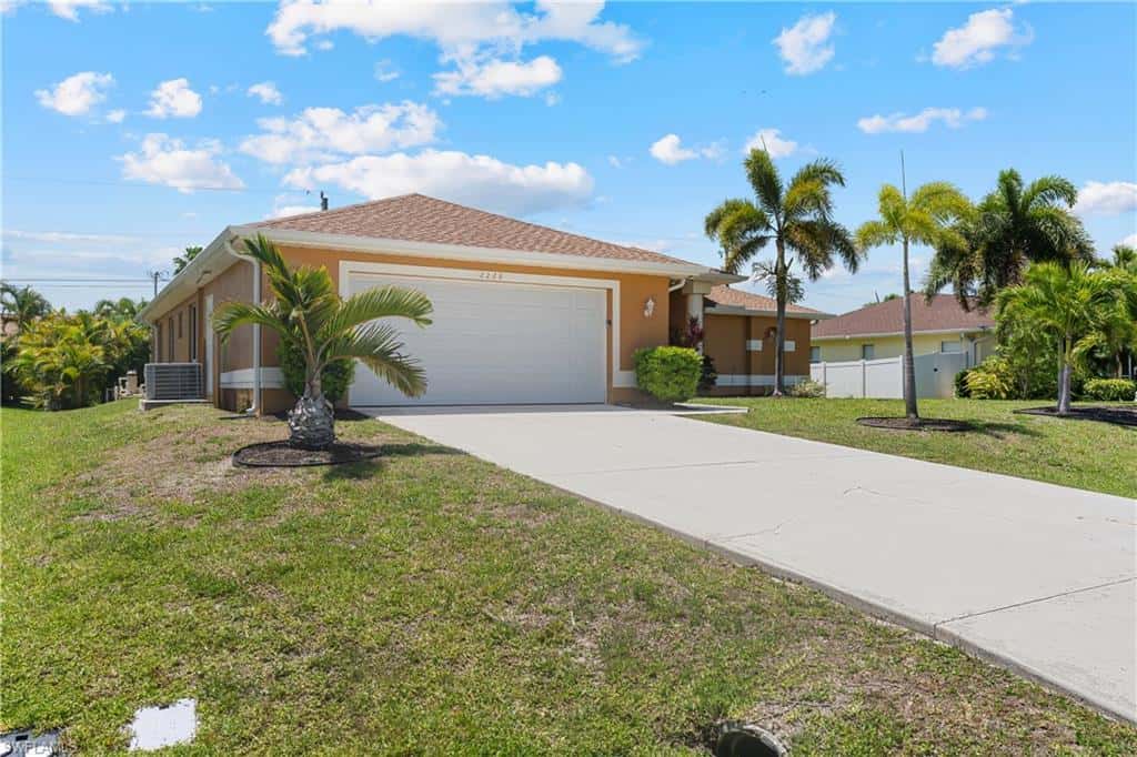 2228 26th Ter, Cape Coral, photo 45