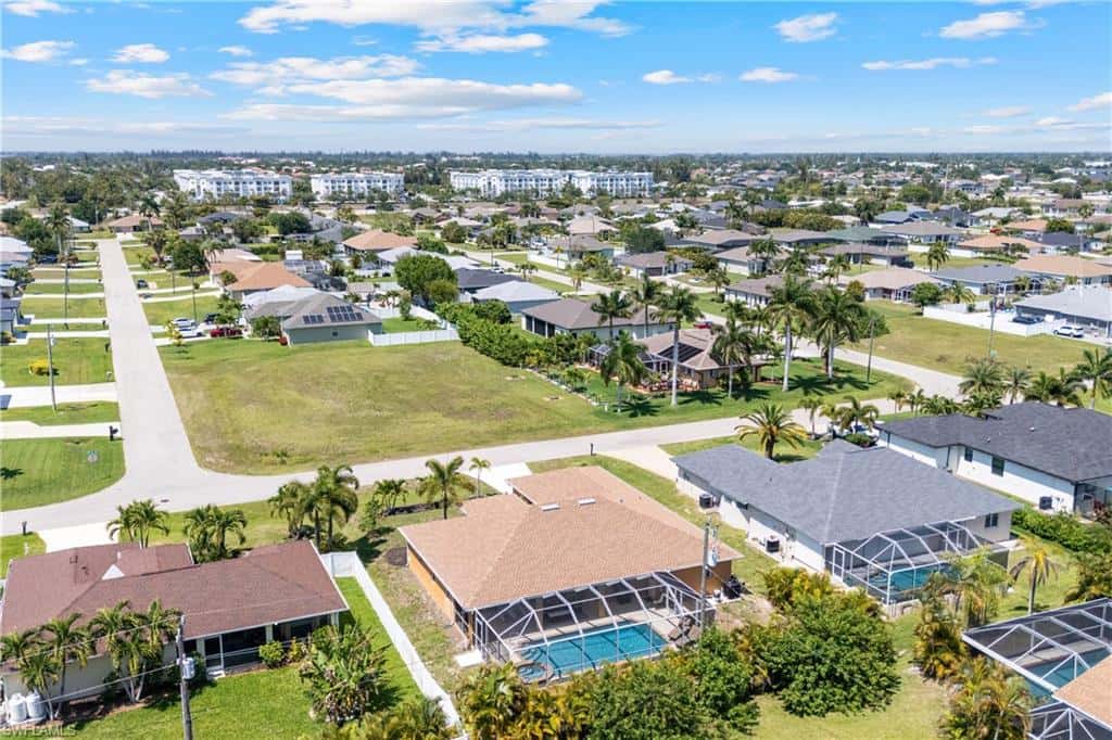 2228 26th Ter, Cape Coral, photo 8