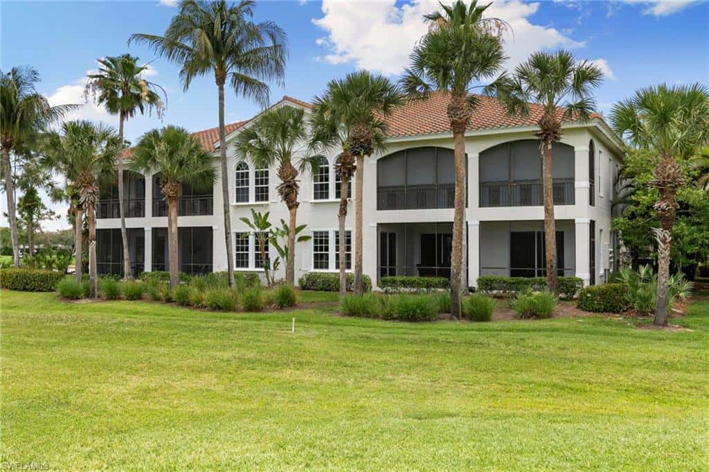 9066 Cascada Way #101, Naples, photo 34