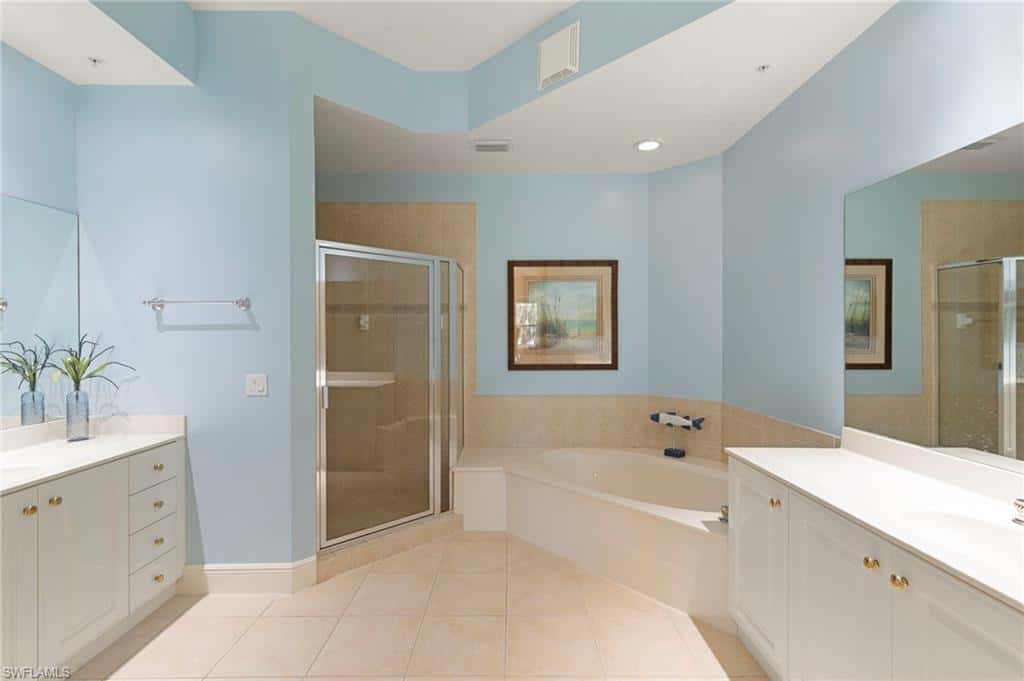9066 Cascada Way #101, Naples, photo 19