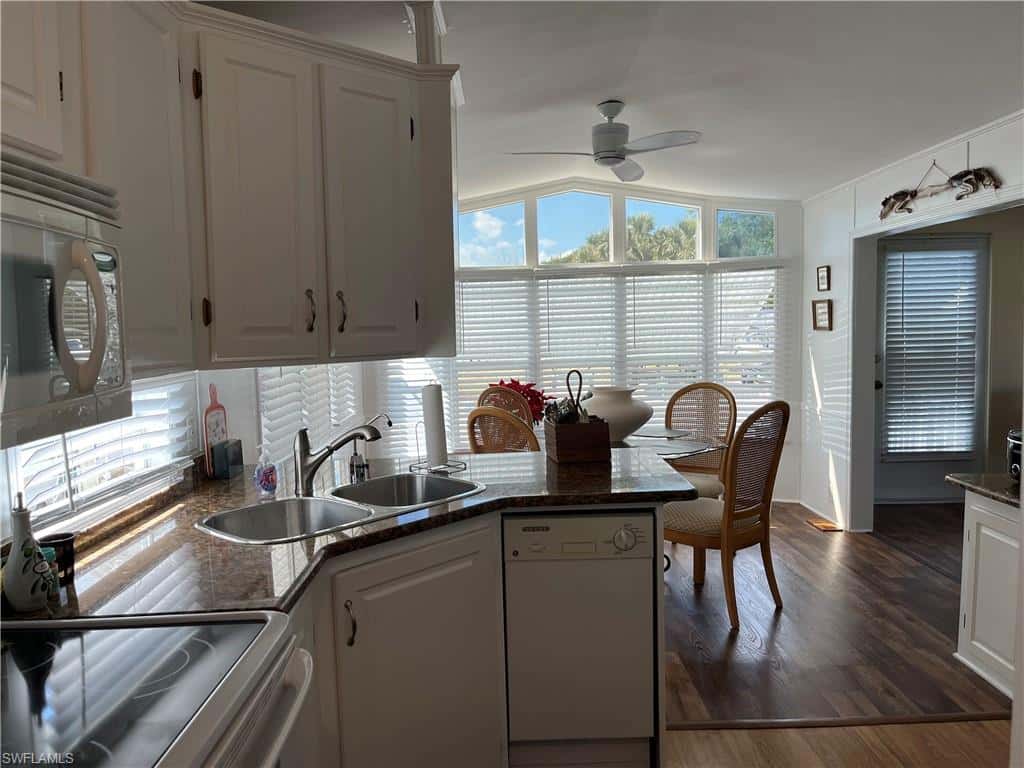 1 Zircon Dr #1z, Naples, photo 4