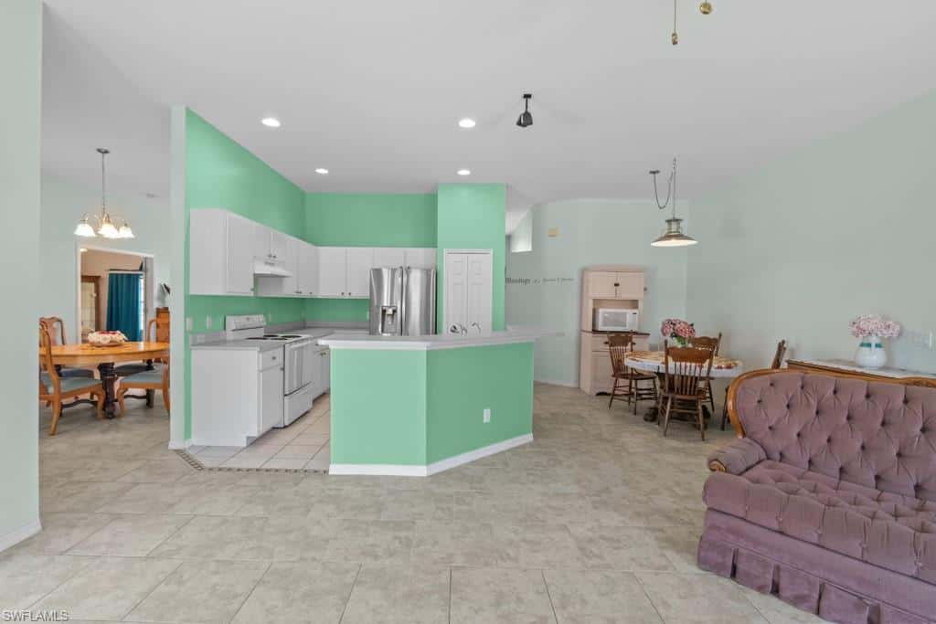 2429 Everest Pkwy, Cape Coral, photo 10