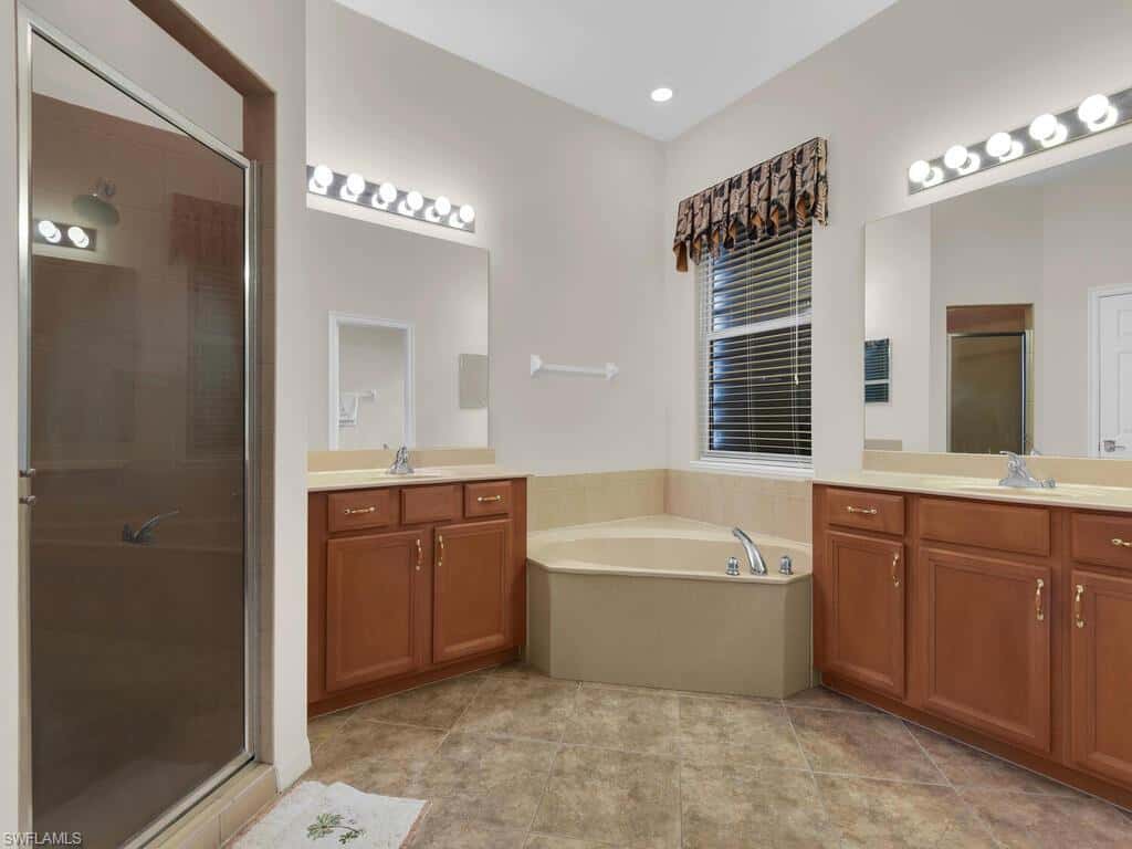 12871 Bay Timber Ct, Fort Myers, photo 11