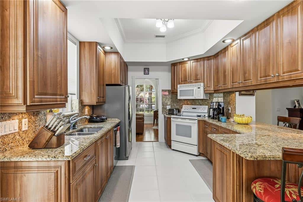 4605 Navassa Ln, Naples, photo 4
