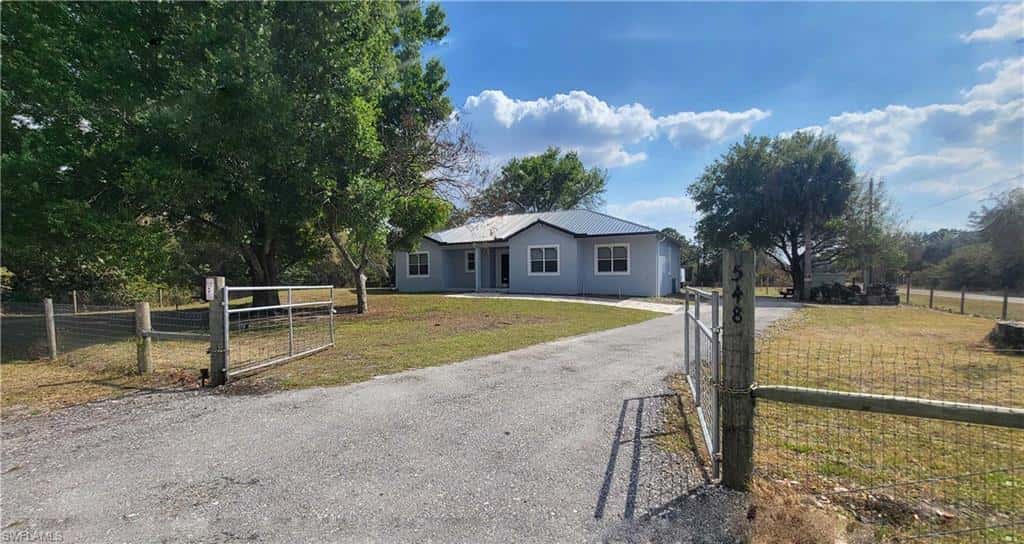 548 Bald Cypress Ave, Clewiston, photo 5