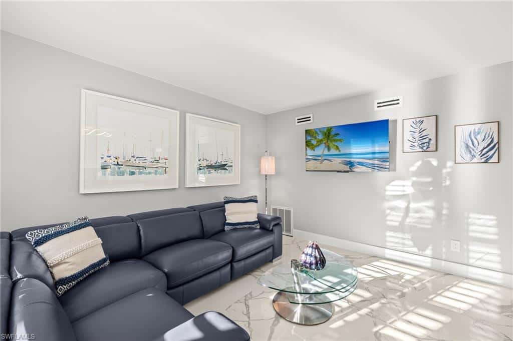 980 7th Ave #109, Naples, photo 6