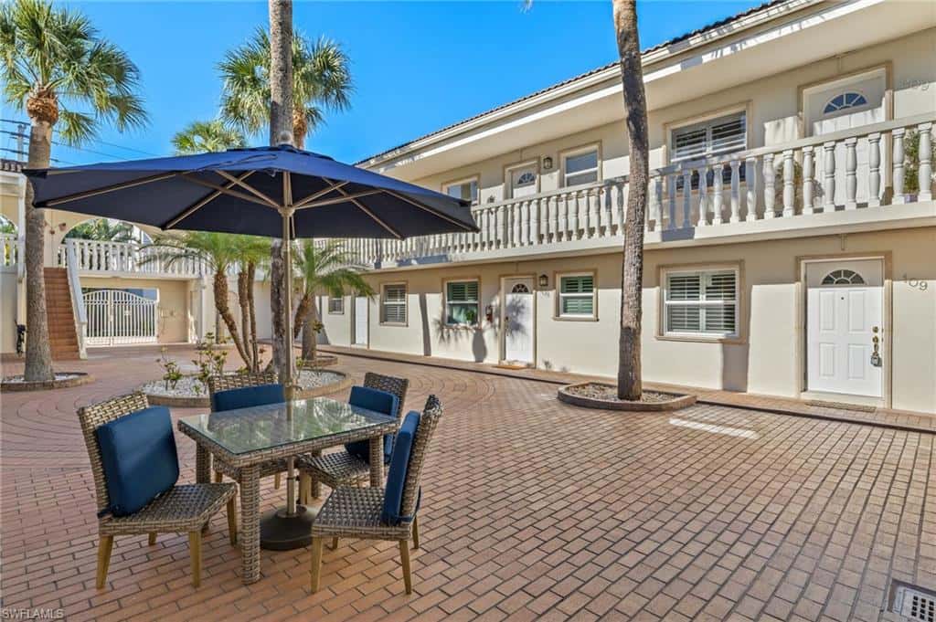 980 7th Ave #109, Naples, photo 13
