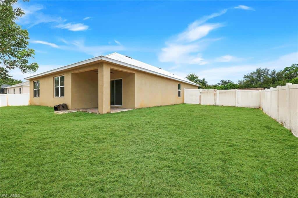 8117 Sandpiper Rd, Fort Myers, photo 22
