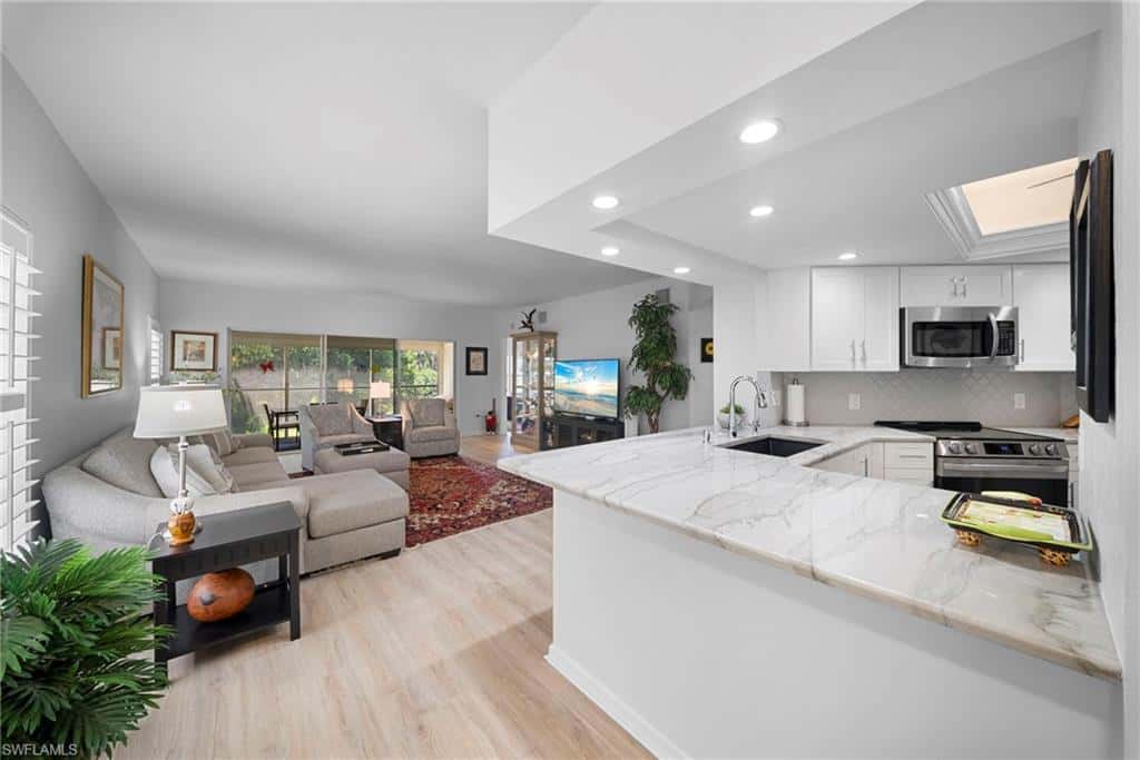 4250 Lake Forest Dr #311, Bonita Springs, photo 5