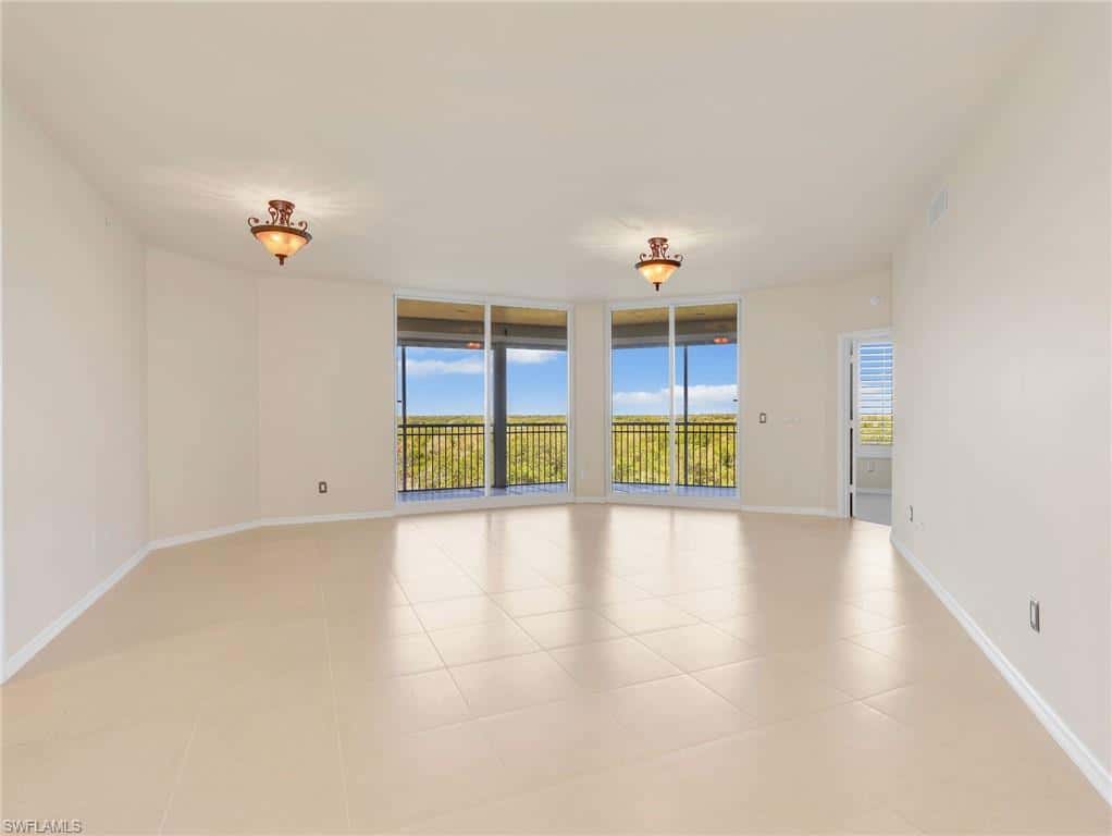 1001 Arbor Lake Dr #202, Naples, photo 8