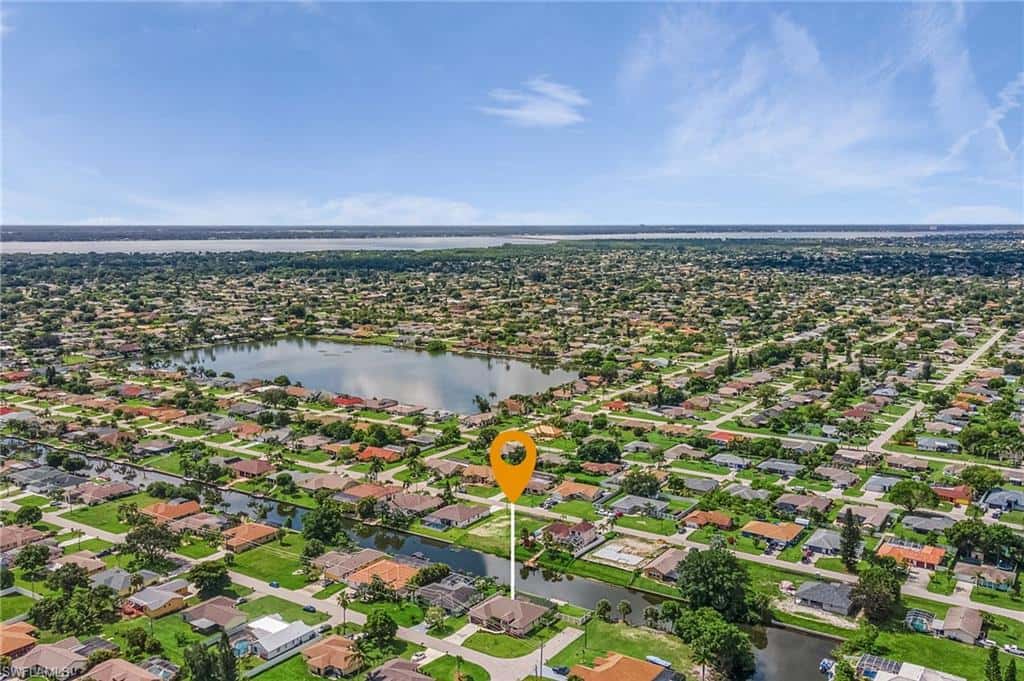 1702 1st Ter, Cape Coral, photo 23