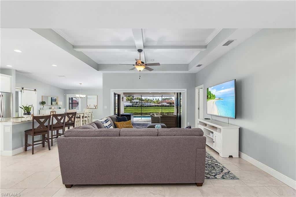 1702 1st Ter, Cape Coral, photo 7