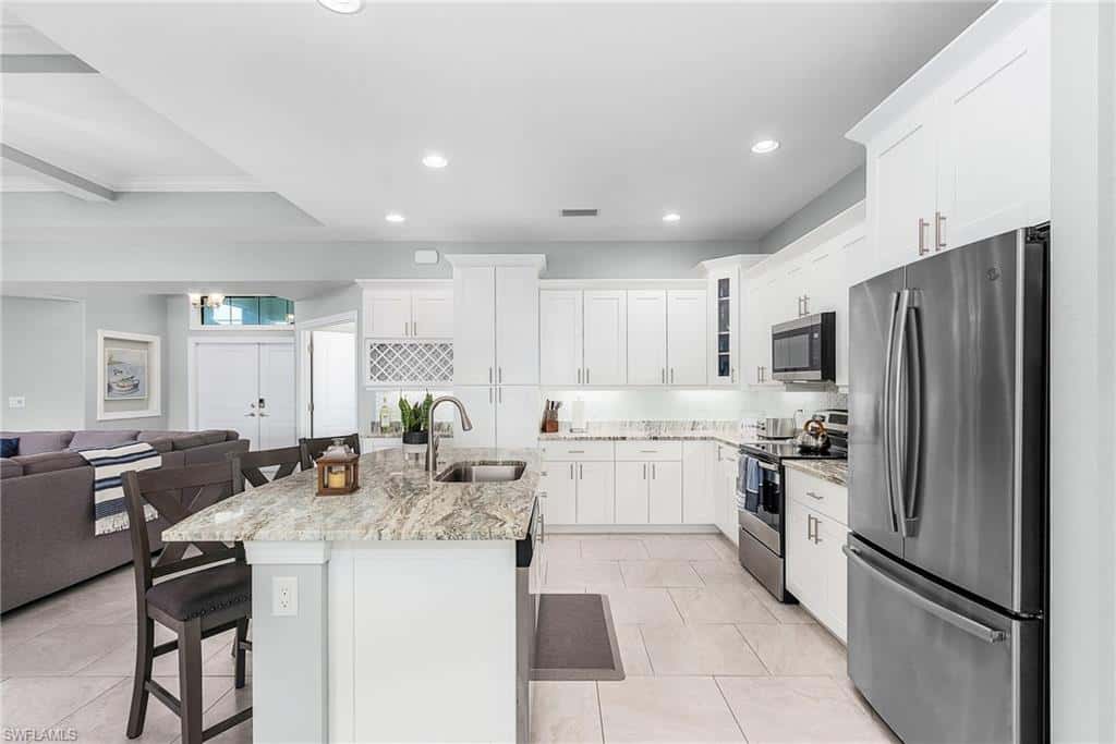 1702 1st Ter, Cape Coral, photo 9