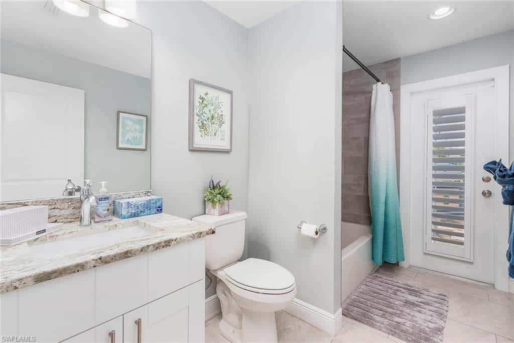 1702 1st Ter, Cape Coral, photo 15