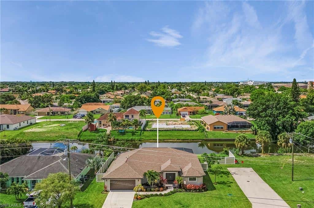 1702 1st Ter, Cape Coral, photo 22