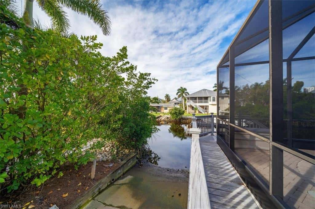 1283 Grand Canal Dr, Naples, photo 22