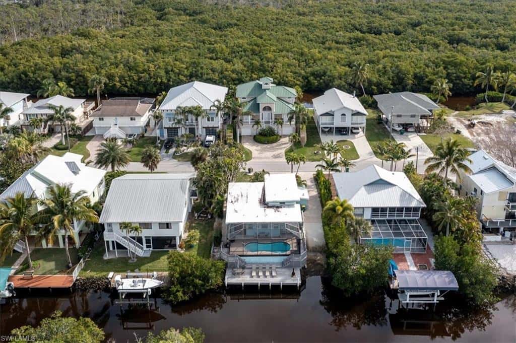 1283 Grand Canal Dr, Naples, photo 32