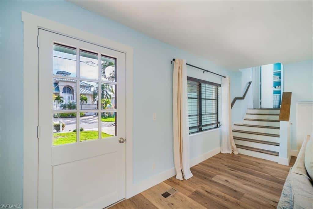1283 Grand Canal Dr, Naples, photo 5