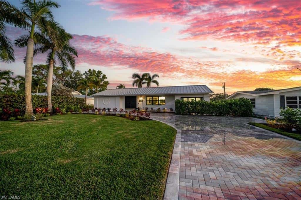 148 1st St, Bonita Springs, photo 34
