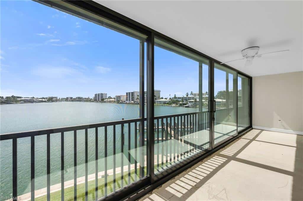 222 Harbour Dr #301, Naples, photo 6