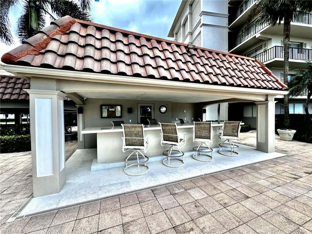 222 Harbour Dr #301, Naples, photo 31