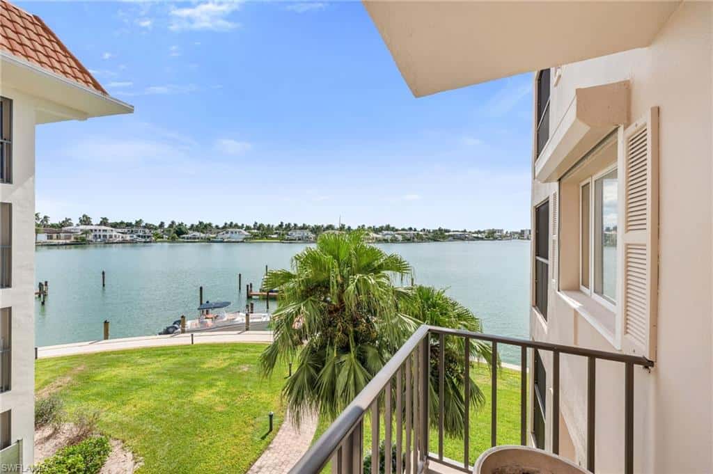 222 Harbour Dr #301, Naples, photo 29