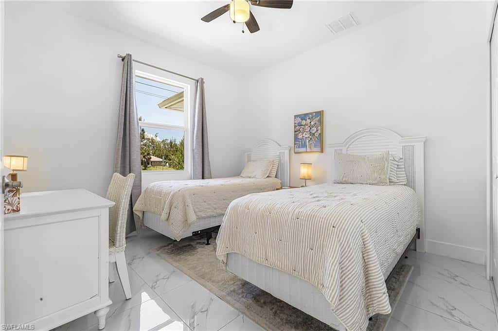 1015 15th Pl, Cape Coral, photo 5