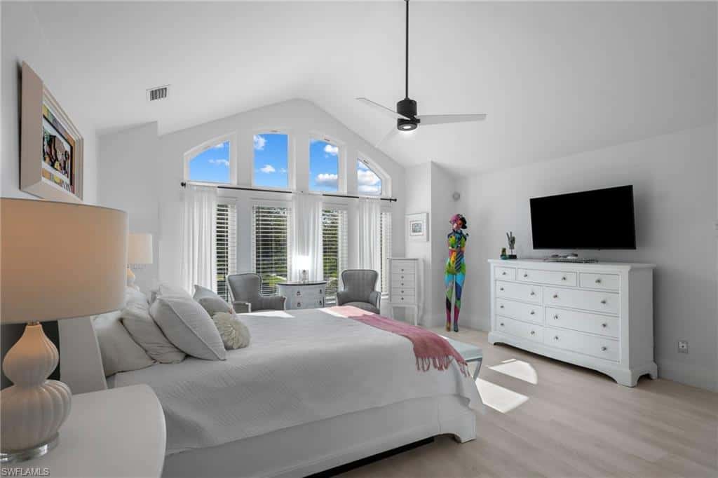 5700 Waxmyrtle Way, Naples, photo 21