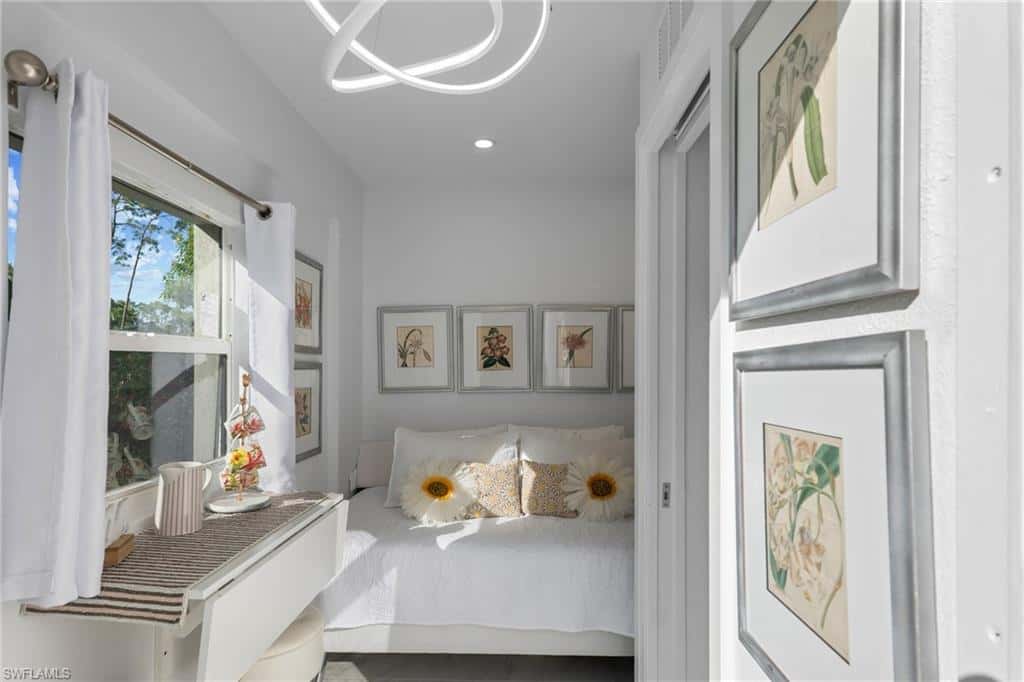 5700 Waxmyrtle Way, Naples, photo 12
