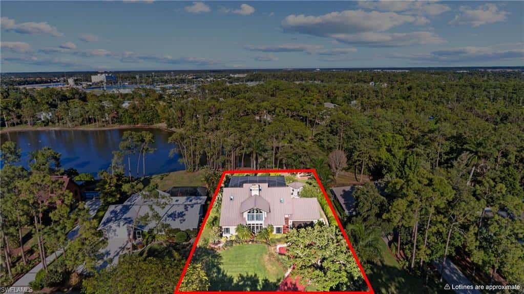 5700 Waxmyrtle Way, Naples, photo 35