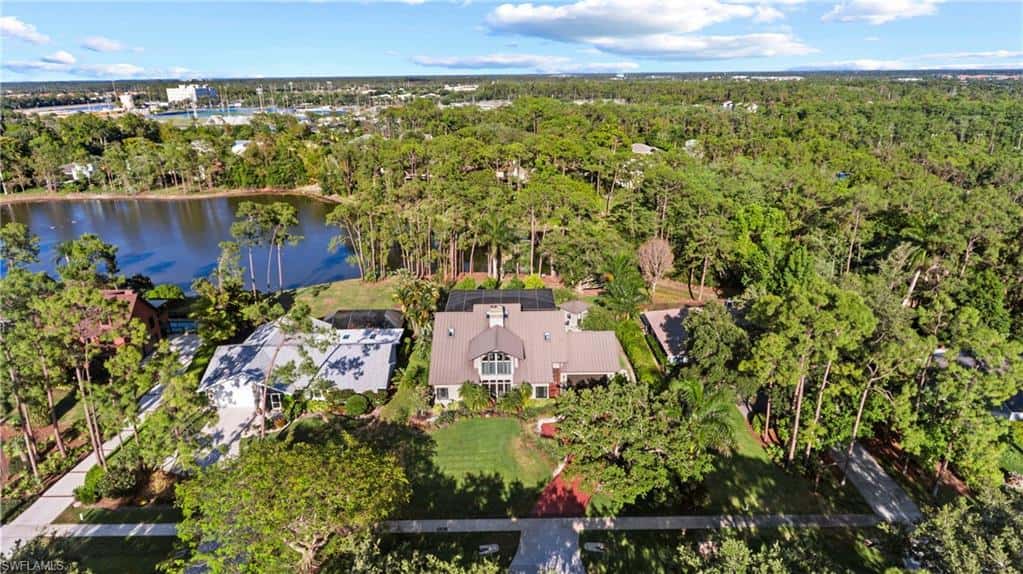 5700 Waxmyrtle Way, Naples, photo 7