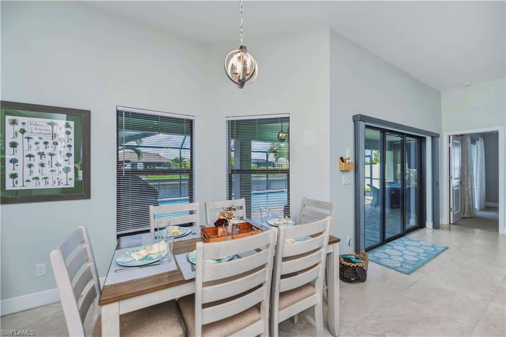 910 12th Ter, Cape Coral, photo 23