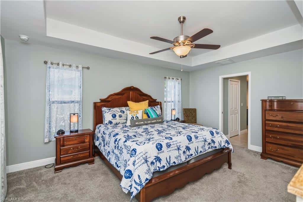 910 12th Ter, Cape Coral, photo 6