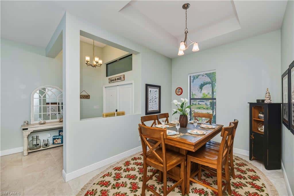910 12th Ter, Cape Coral, photo 17