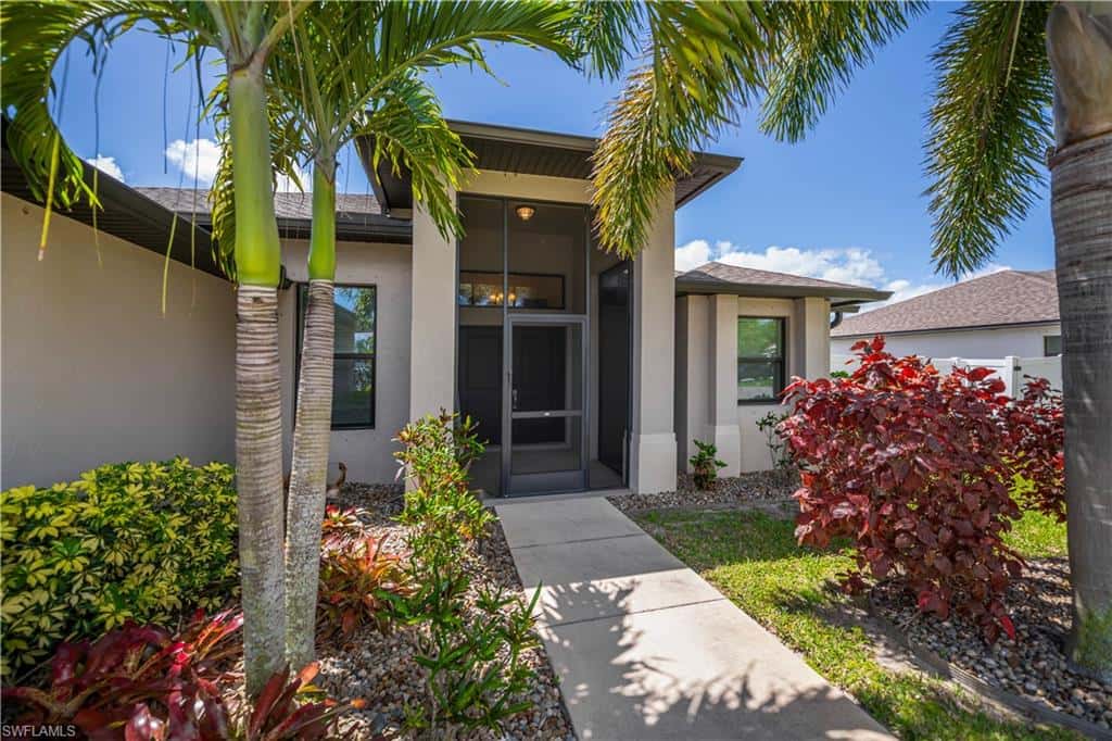 910 12th Ter, Cape Coral, photo 12