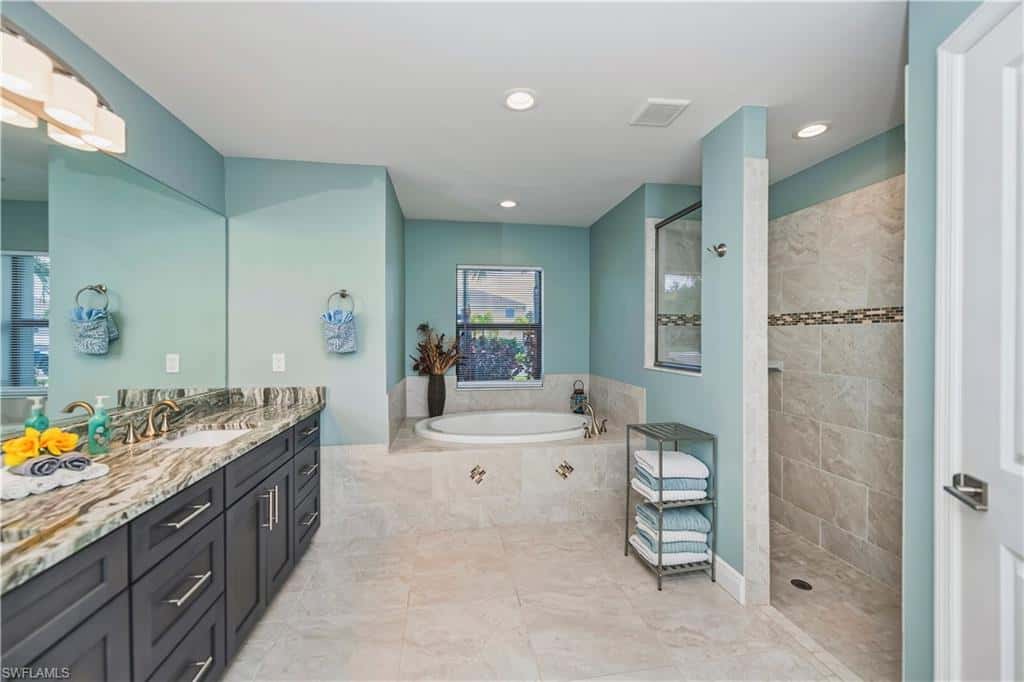 910 12th Ter, Cape Coral, photo 7