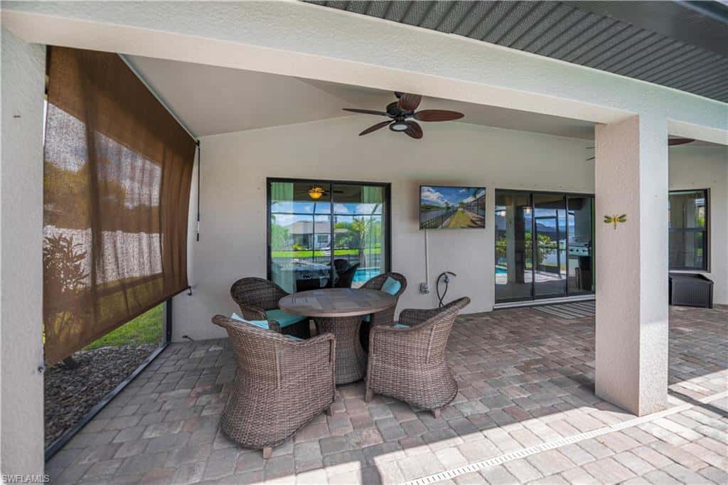 910 12th Ter, Cape Coral, photo 37